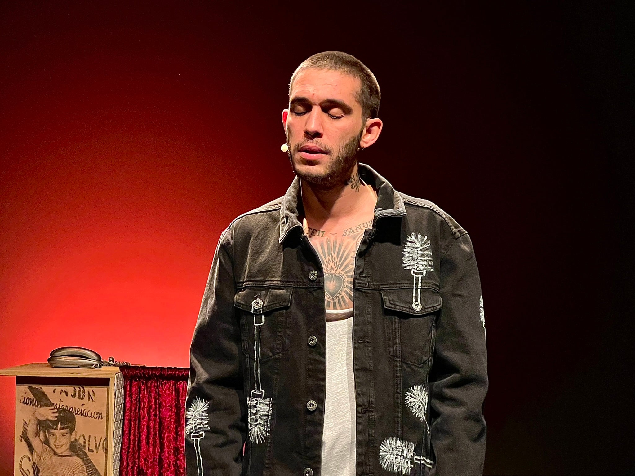 Víctor Elías llega a Fuengirola con ‘#YoSostenido. Sonata para juguete roto’ Víctor Elías llega a Fuengirola con ‘#YoSostenido. Sonata para juguete roto’