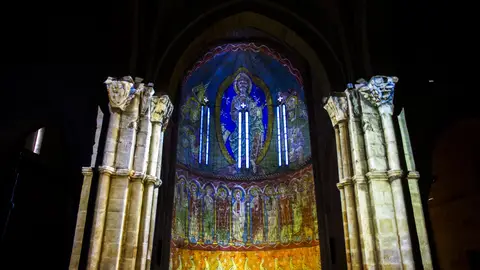Visitas teatralizadas y recorridos singulares para disfrutar del románico y la historia en Semana Santa .
