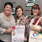 Àngela Lloret y Maite Gañán, presidenta y vocal de 'Autismo La Vila'.