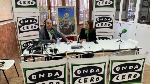 Juan Aguilera y Mar&iacute;a del Mar Alfonso, alcaldesa de Albox en el especial de Guion Cofrade