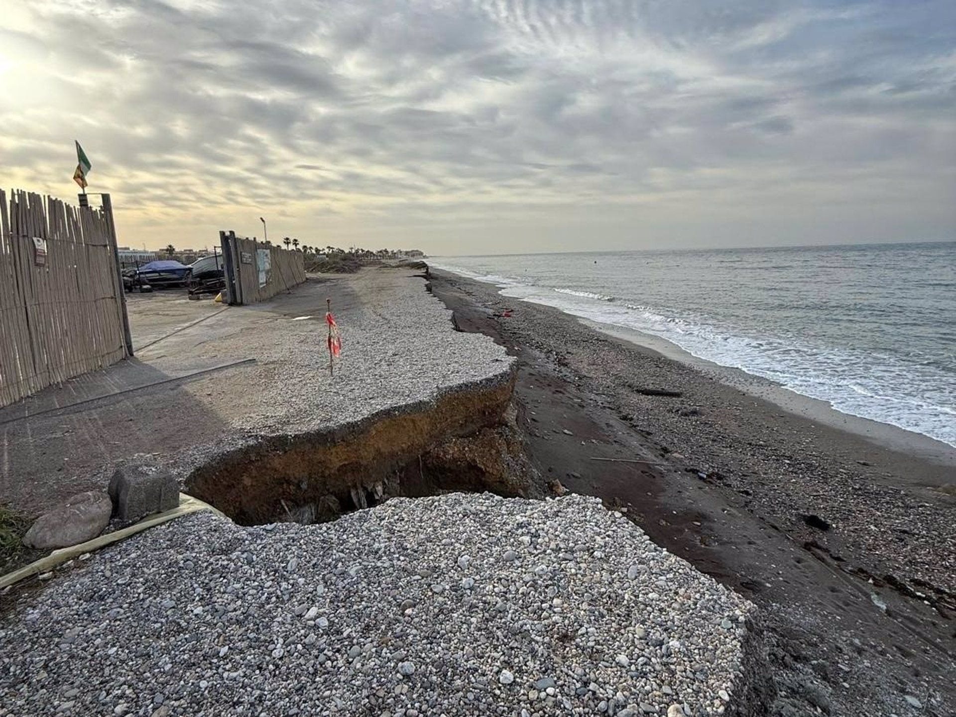 El alcalde de El Ejido pide obras de emergencia en Balerma por los últimos temporales El alcalde de El Ejido pide obras de emergencia en Balerma por los últimos temporales