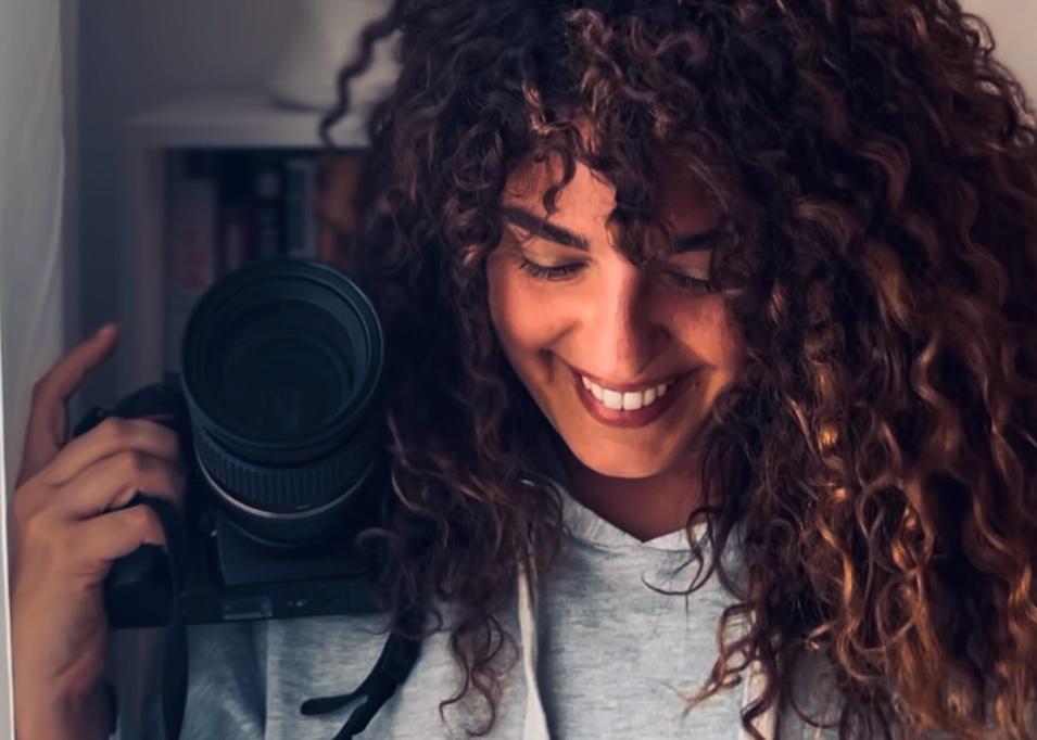 La fotógrafa María Gálvez en la Cadena de Teruel La fotógrafa María Gálvez en la Cadena de Teruel