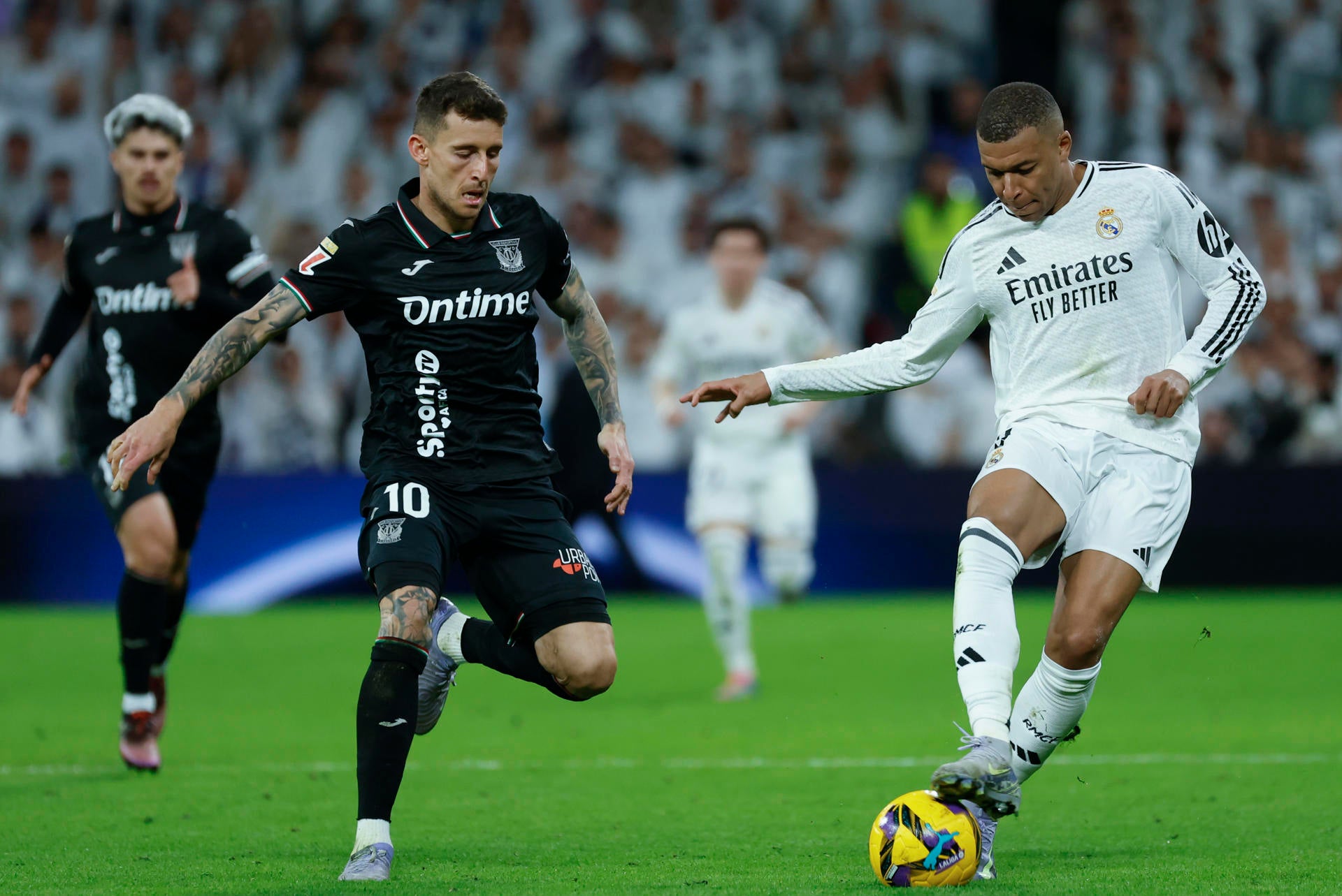El Real Madrid se impone al Leganés en un partido con polémica El Real Madrid se impone al Leganés en un partido con polémica
