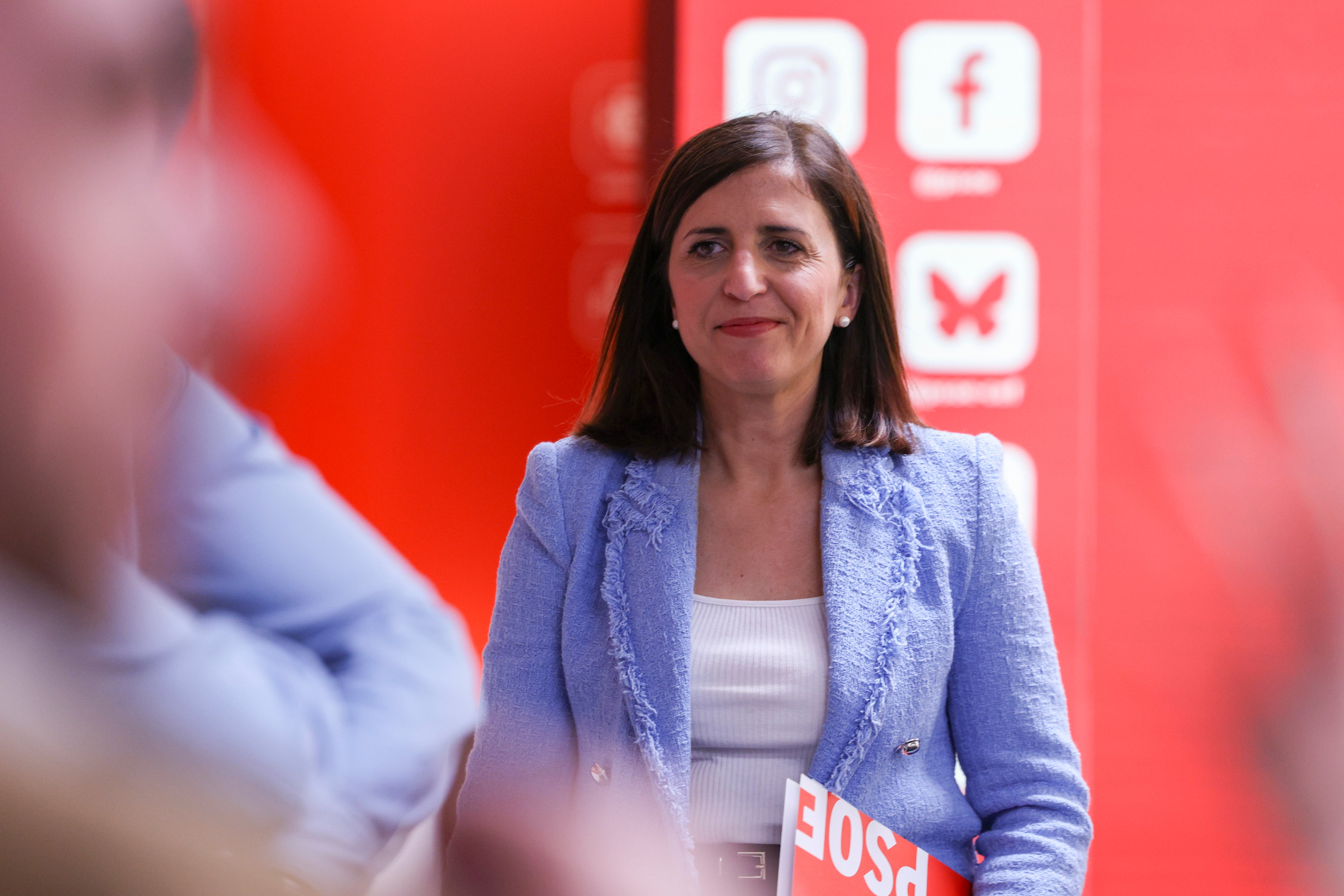 El PSOE se distancia de Montero y apoya lo dicho por Bernabé: La sentencia a Alves es "difícilmente digerible" El PSOE se distancia de Montero y apoya lo dicho por Bernabé: La sentencia a Alves es "difícilmente digerible"