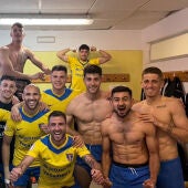 El Orihuela CF remontó para ganar en Extremadura ante el Villanovense (1-2) y se acerca a los puestos de ascenso 