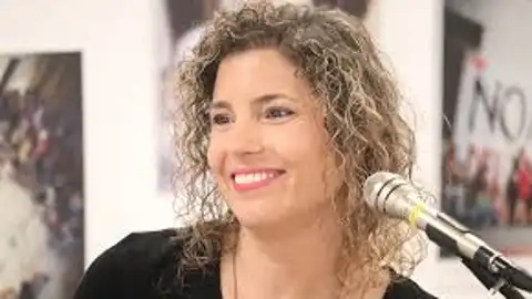 Ana Yela. Escritora Ana Yela. Escritora
