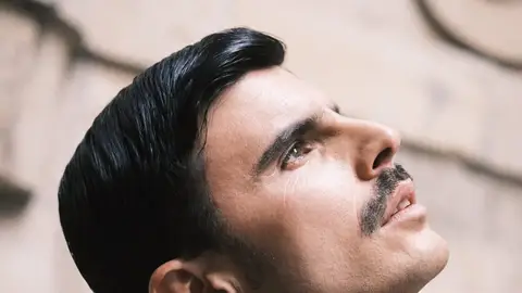 El artista Rodrigo Cuevas galardonado con el XVII Premio La Barraca de la UIMP El artista Rodrigo Cuevas galardonado con el XVII Premio La Barraca de la UIMP