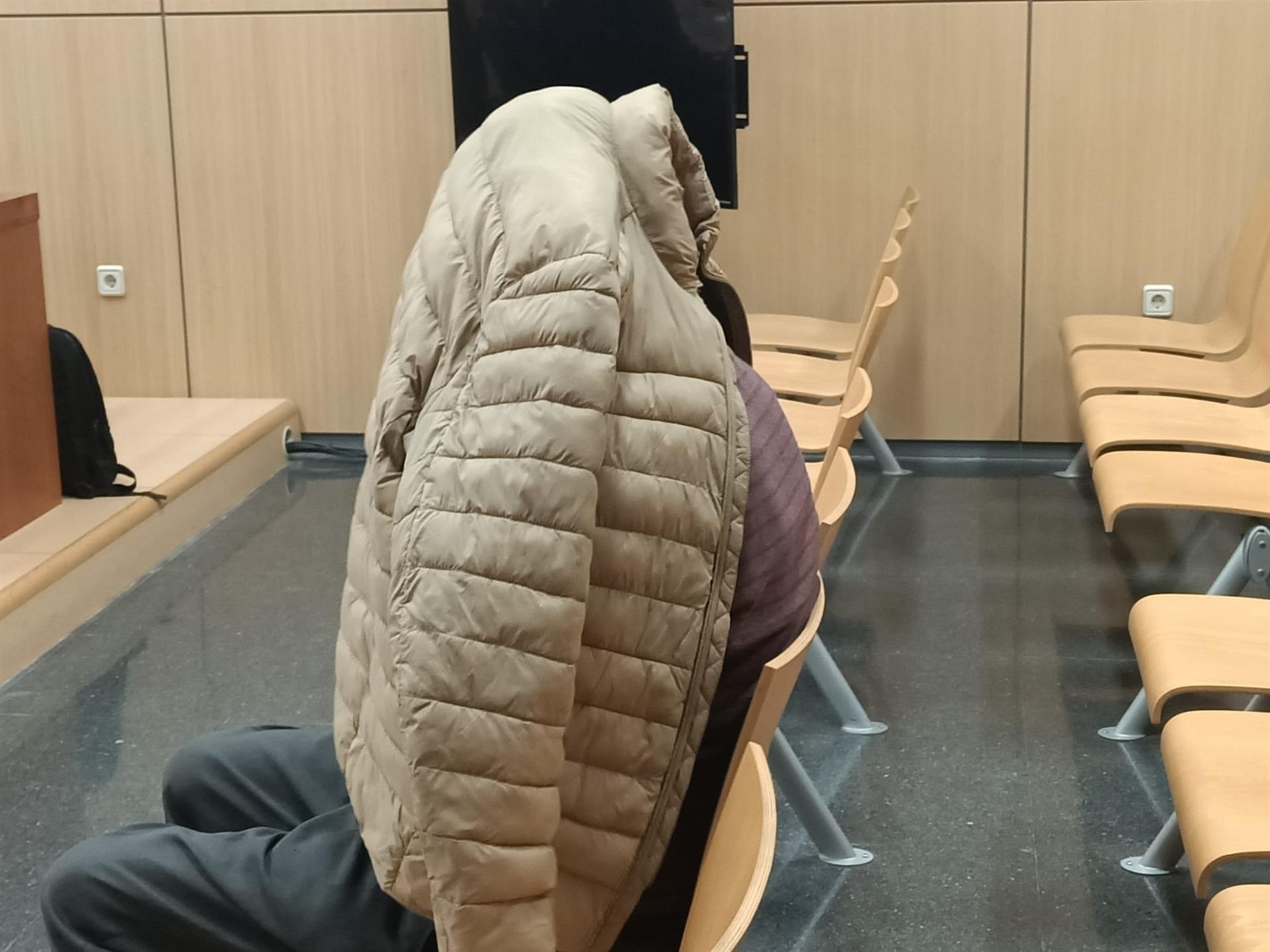 Un sacristán acepta dos años de cárcel por agredir sexualmente a una mujer con discapacidad Un sacristán acepta dos años de cárcel por agredir sexualmente a una mujer con discapacidad