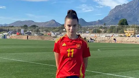 Sara Pérez, convocada con la Selección Española Sub-16 para dos amistosos frente a EEUU Sara Pérez, convocada con la Selección Española Sub-16 para dos amistosos frente a EEUU