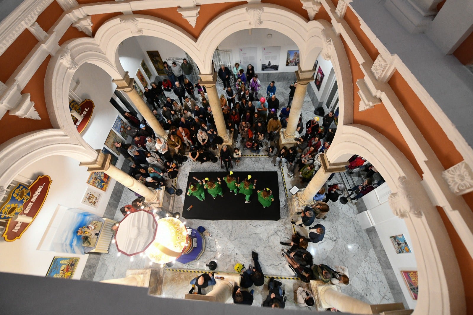 El Ayuntamiento de Cádiz adjudica la tienda de la Casa del Carnaval El Ayuntamiento de Cádiz adjudica la tienda de la Casa del Carnaval