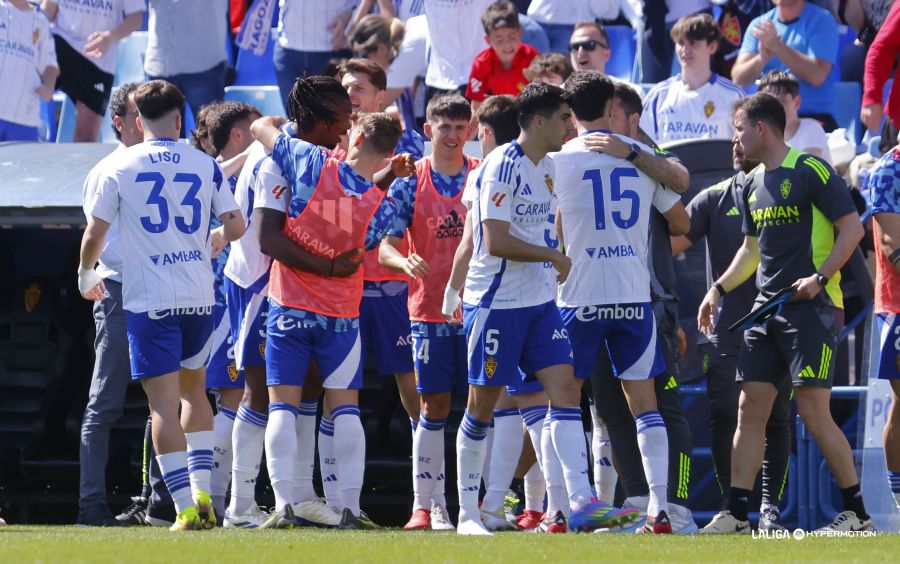 Victoria de oro para un Real Zaragoza que vuelve a creer Victoria de oro para un Real Zaragoza que vuelve a creer