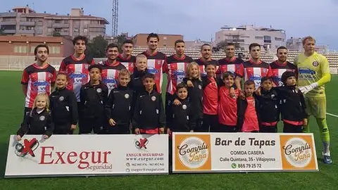 El Atlético Jonense volvió a hacerlo y se llevó el triunfo al ganar al Alicante City en el Nou Pla El Atlético Jonense volvió a hacerlo y se llevó el triunfo al ganar al Alicante City en el Nou Pla