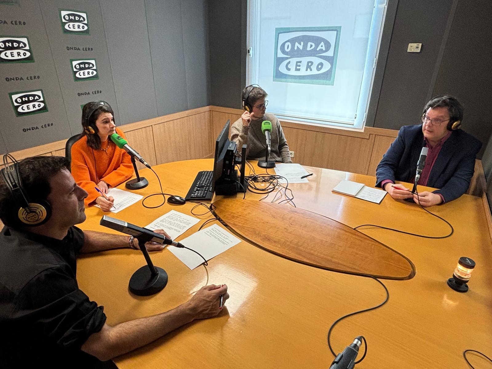 És possible comunicar d'una manera fàcil i planera l'economia? És possible comunicar d'una manera fàcil i planera l'economia?