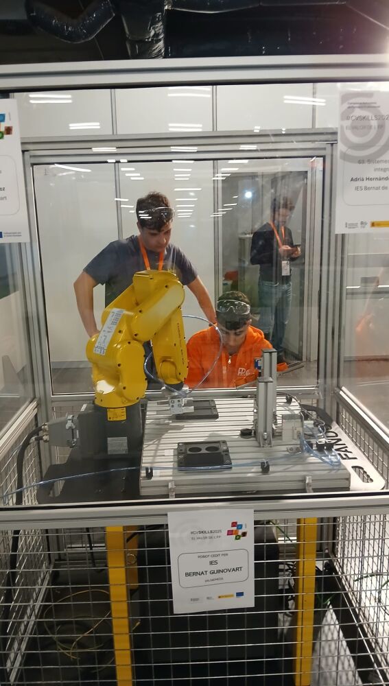 Adrià Hernández y Álvaro Martínez en plena competición
