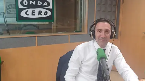 Carlos Fernández, subdirector Cámara de Comercio de A Coruña Analizó en Onda Cero los efectos de los aranceles anunciados por Donald Trump.