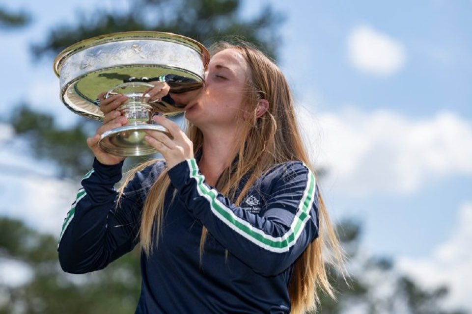 Carla Bernat hace historia al ganar el Masters de Augusta Carla Bernat hace historia al ganar el Masters de Augusta
