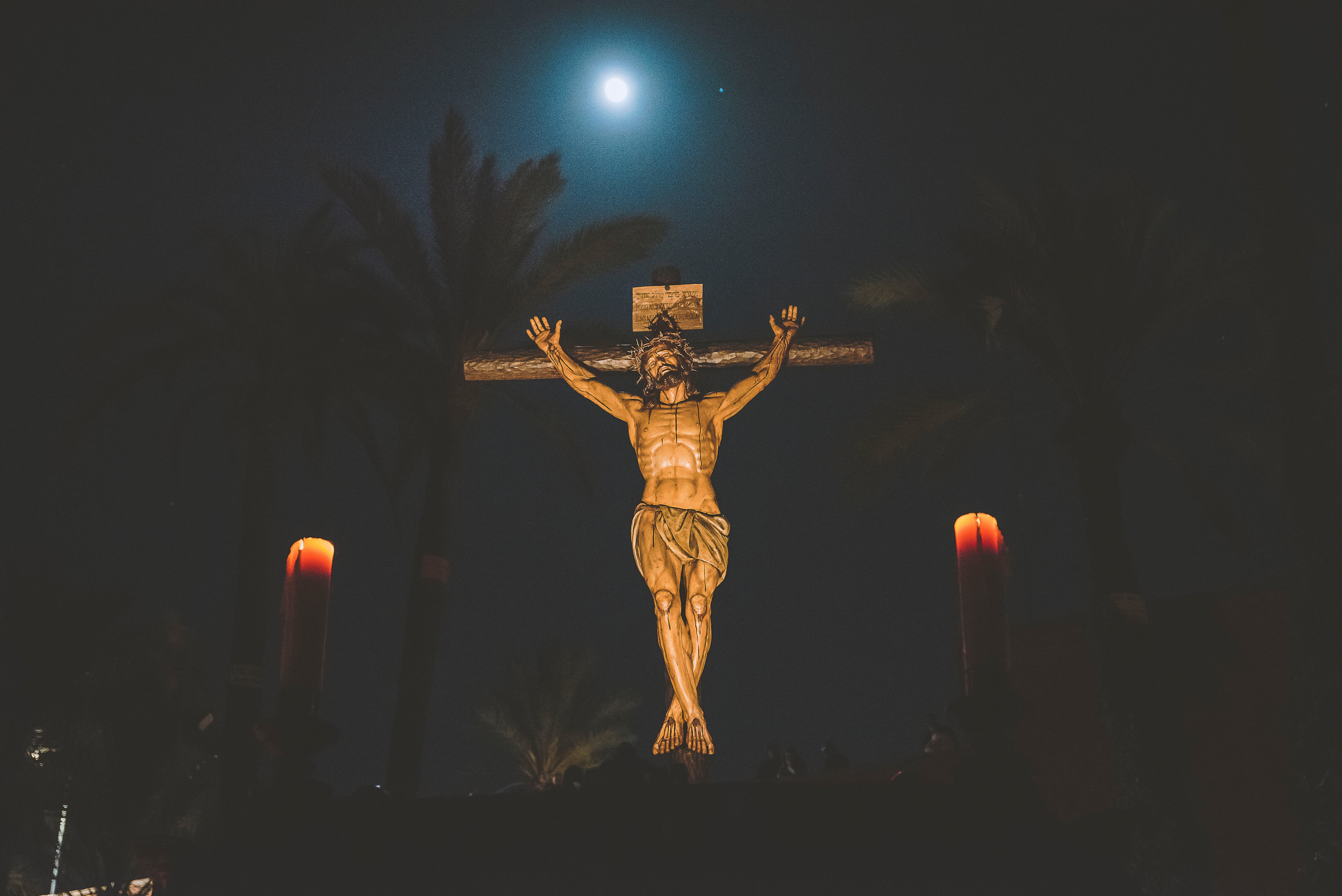 Un procesión en Elche durante la Semana Santa. Un procesión en Elche durante la Semana Santa.