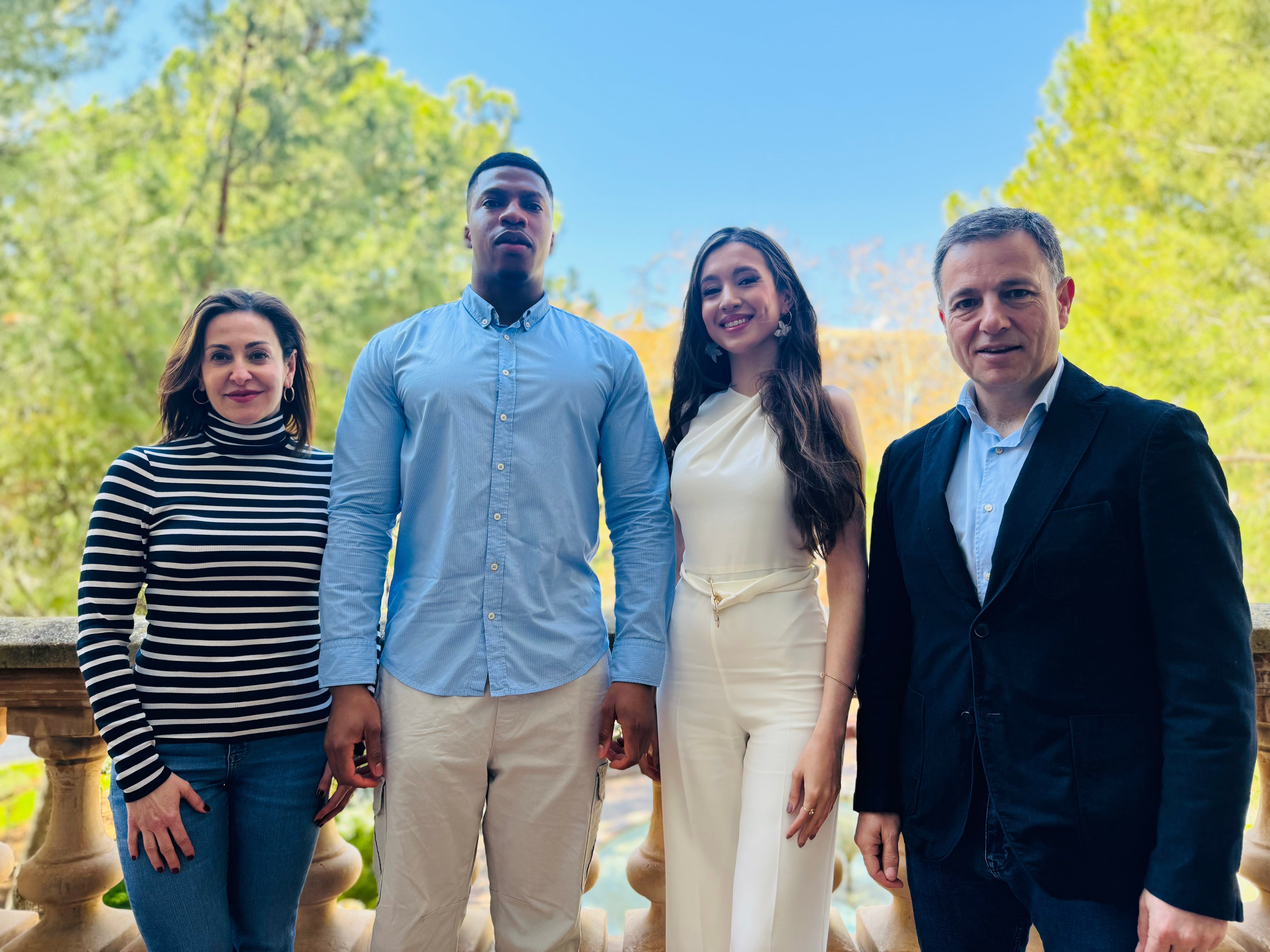 El alcalde recibe a Miss y Mister RNB Albacete para desearles suerte en el certamen nacional El alcalde recibe a Miss y Mister RNB Albacete para desearles suerte en el certamen nacional