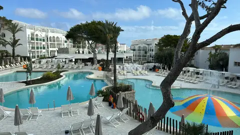 Piscina del hotel VIVA Cala Mesquida Resort & Spa, en Mallorca Piscina del hotel VIVA Cala Mesquida Resort & Spa, en Mallorca