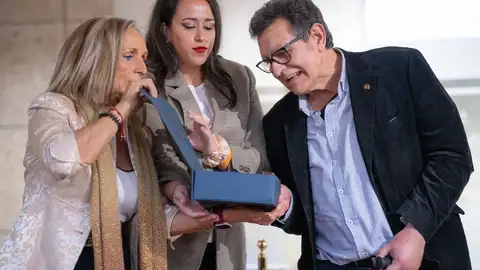 Pacientes de Parkinson en Extremadura piden acabar con los estigmas y una mayor financiación Pacientes de Parkinson en Extremadura piden acabar con los estigmas y una mayor financiación