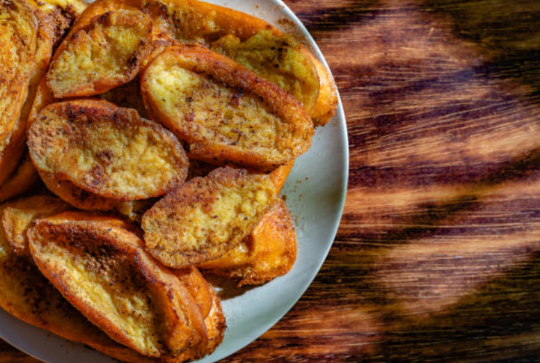 No cocines la torrija así: la receta del chef Amine Fadily para hacer un postre mucho más ligero y saludable No cocines la torrija así: la receta del chef Amine Fadily para hacer un postre mucho más ligero y saludable
