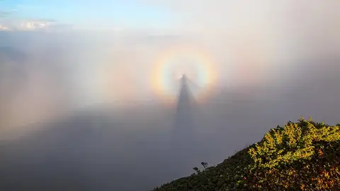 https:mymodernmet.com/es/espectro-brocken/ https:mymodernmet.com/es/espectro-brocken/