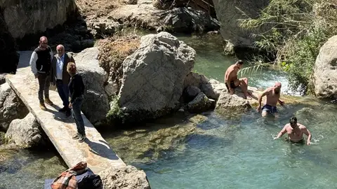 Callosa d’en Sarrià invierte 120.000 euros en reforzar los servicios para la nueva temporada de les Fonts del Algar Callosa d’en Sarrià invierte 120.000 euros en reforzar los servicios para la nueva temporada de les Fonts del Algar