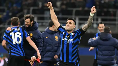 El Inter de Milan se cita con el Barcelona en semifinales El Inter de Milan se cita con el Barcelona en semifinales