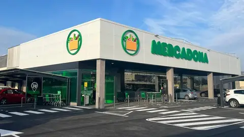 Horario de los supermercados el Viernes Santo: cuándo abren Mercadona, Carrefour, Alcampo, DIA y Lidl Horario de los supermercados el Viernes Santo: cuándo abren Mercadona, Carrefour, Alcampo, DIA y Lidl