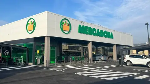 Horario de los supermercados el Viernes Santo: cuándo abren Mercadona, Carrefour, Alcampo, DIA y Lidl Horario de los supermercados el Viernes Santo: cuándo abren Mercadona, Carrefour, Alcampo, DIA y Lidl