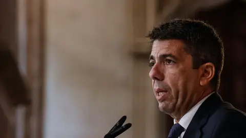 Mazón justifica la eliminación de las grabaciones del Palau alegando que fue “por ley” Mazón justifica la eliminación de las grabaciones del Palau alegando que fue “por ley”