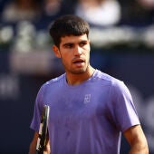 Carlos Alcaraz durante la final del Torneo Conde de Godó de Barcelona
