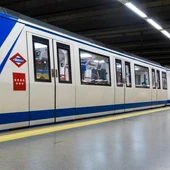 Imagen recurso de un tren del metro de Madrid Imagen recurso de un tren del metro de Madrid