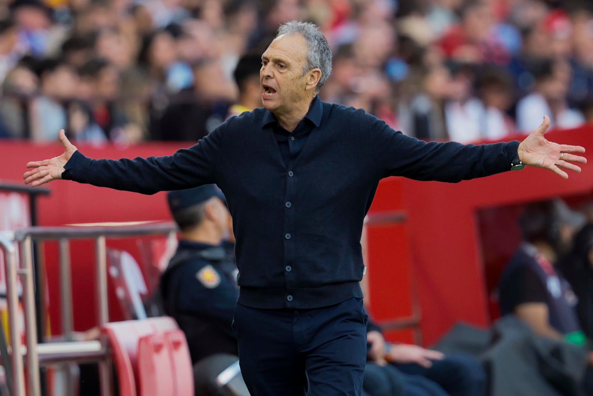 Caparrós da por bueno el punto Caparrós da por bueno el punto