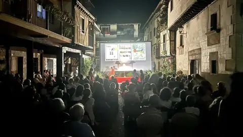 La muestra de Cine y Cultura de la Vera llegará a once localidades y contará con un servicio gratuito de transporte La muestra de Cine y Cultura de la Vera llegará a once localidades y contará con un servicio gratuito de transporte