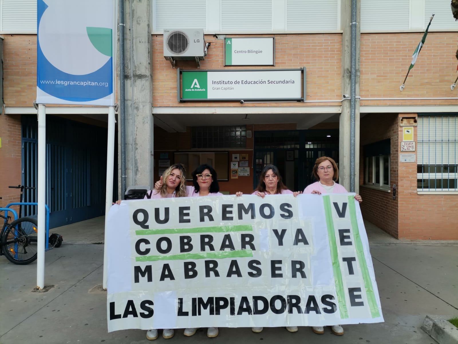 El "fin de la tortura" para las limpiadoras de institutos El "fin de la tortura" para las limpiadoras de institutos