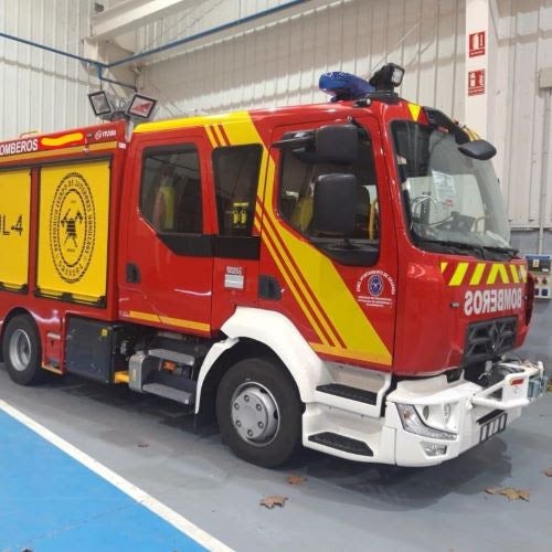 Tres asistidos tras el incendio de una vivienda durante esta madrugada en la ciudad de Badajoz Tres asistidos tras el incendio de una vivienda durante esta madrugada en la ciudad de Badajoz