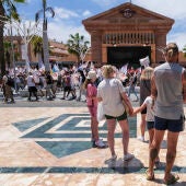 Manifestaciones en el marco de la huelga de los trabajadores del sector turístico de la provincia de Santa Cruz en la Semana Santa 2025