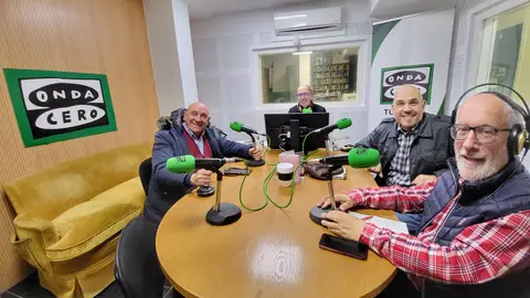 Tertulianos de Onda Cero Ourense Tertulianos de Onda Cero Ourense