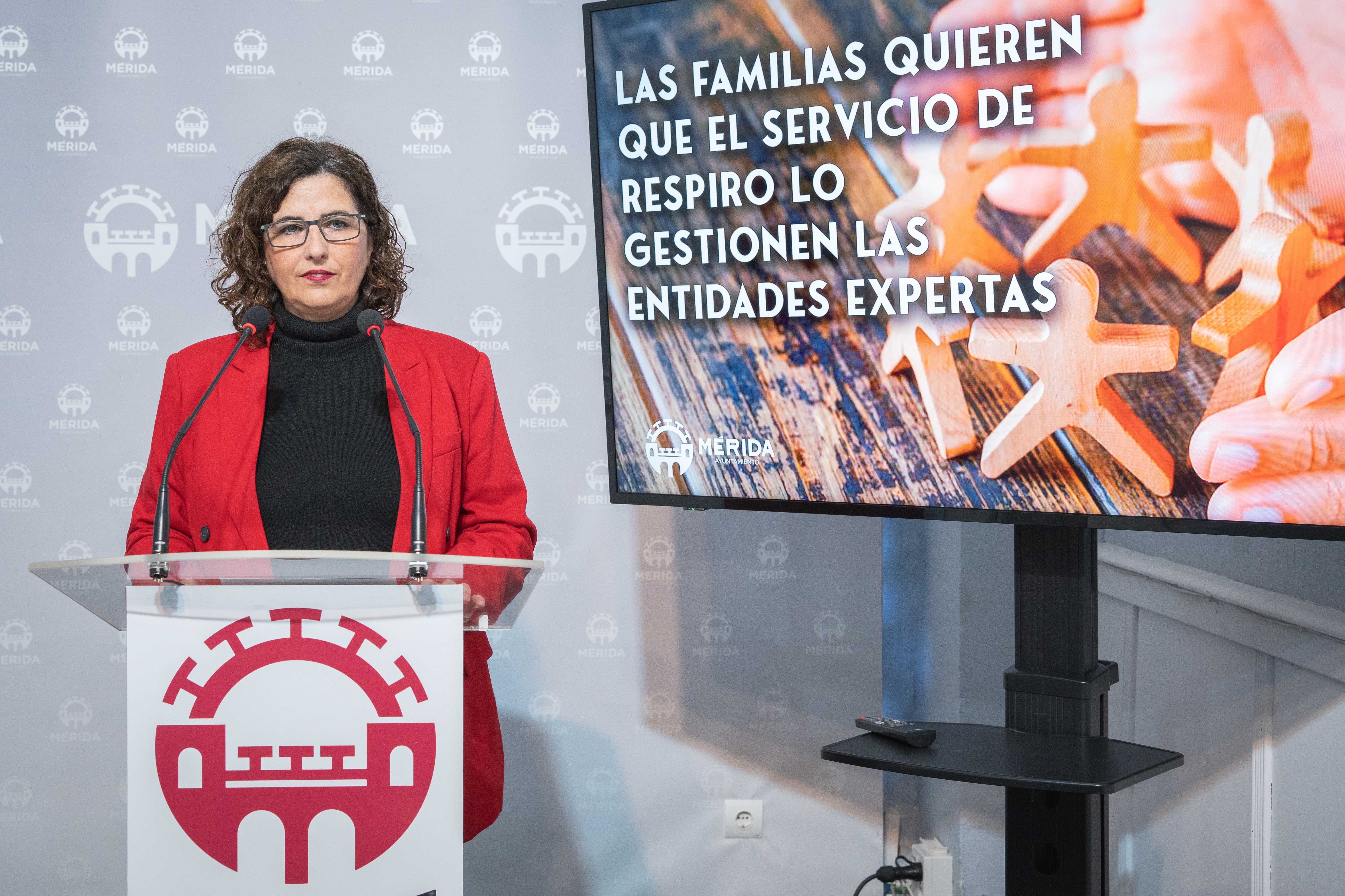 El ayuntamiento de Mérida denuncia que el Plan Respiro de la Junta de Extremadura “es insuficiente en lo económico y no cumple con las demandas y expectativas de las familias" El ayuntamiento de Mérida denuncia que el Plan Respiro de la Junta de Extremadura “es insuficiente en lo económico y no cumple con las demandas y expectativas de las familias"