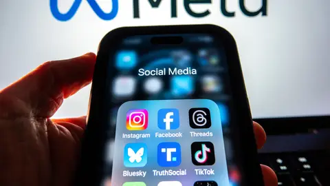 La UE multa a Apple con 500 millones de euros y a Meta con 200 millones