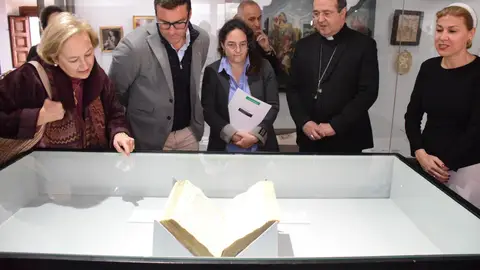 La Junta subraya su apuesta por el patrimonio extremeño en la presentación de los actos del Museo de Cáceres por San Jorge La Junta subraya su apuesta por el patrimonio extremeño en la presentación de los actos del Museo de Cáceres por San Jorge