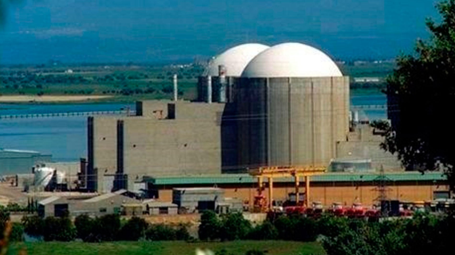 Ecologistes en Acció publica un informe contra l'energia nuclear Ecologistes en Acció publica un informe contra l'energia nuclear