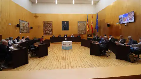 Comienza la campaña de difusión en soportes municipales de los últimos actos conmemorativos de la ‘Comissió del 700 Aniversari’ de la fundación de Benidorm Comienza la campaña de difusión en soportes municipales de los últimos actos conmemorativos de la ‘Comissió del 700 Aniversari’ de la fundación de Benidorm