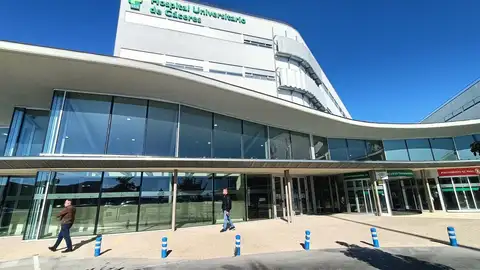 Las plazas de médicos sin cubrir en Extremadura se sitúan en 140, entre ellas 26 médicos de familia