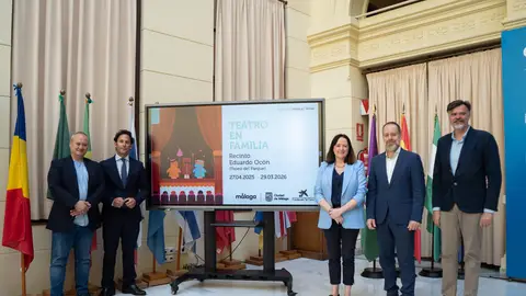 La octava edición de ‘Teatro en Familia’ comienza el 27 de abril con una selección de obras conocidas adaptadas a todos los públicos La octava edición de ‘Teatro en Familia’ comienza el 27 de abril con una selección de obras conocidas adaptadas a todos los públicos