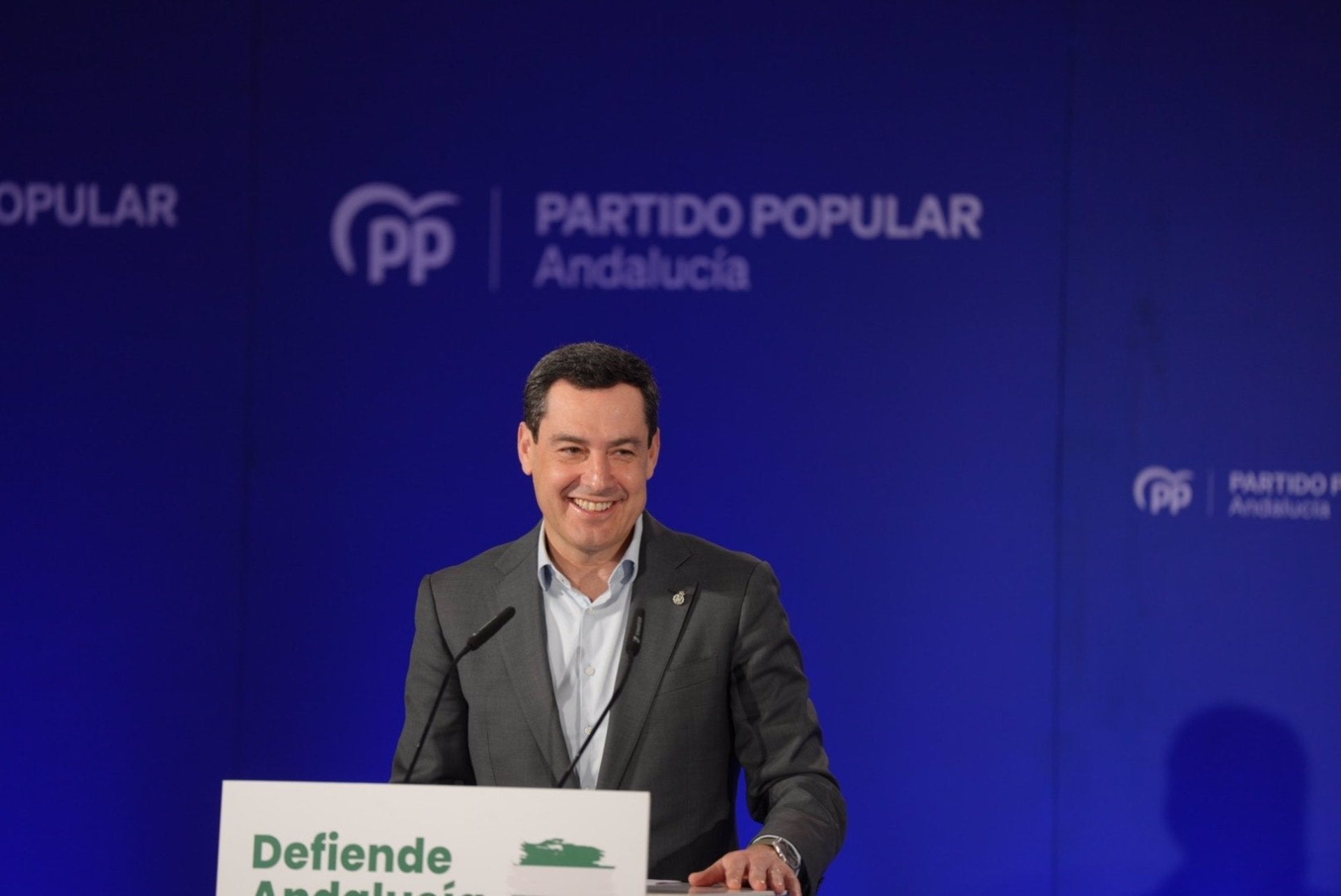 PP-A mantendría su mayoría absoluta en Andalucía y el PSOE-A de Montero bajaría de 30 escaños según el Centra PP-A mantendría su mayoría absoluta en Andalucía y el PSOE-A de Montero bajaría de 30 escaños según el Centra