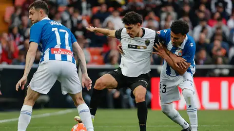 Joan García niega la victoria al Valencia Joan García niega la victoria al Valencia