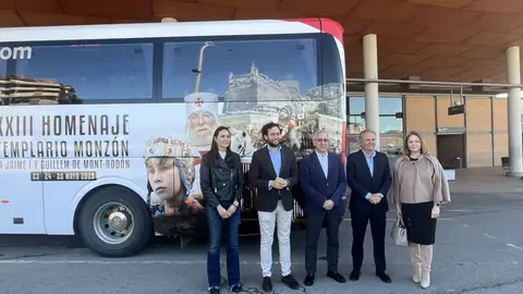 Nuevo bus para difundir el Homenaje Templario de Monzón Nuevo bus para difundir el Homenaje Templario de Monzón