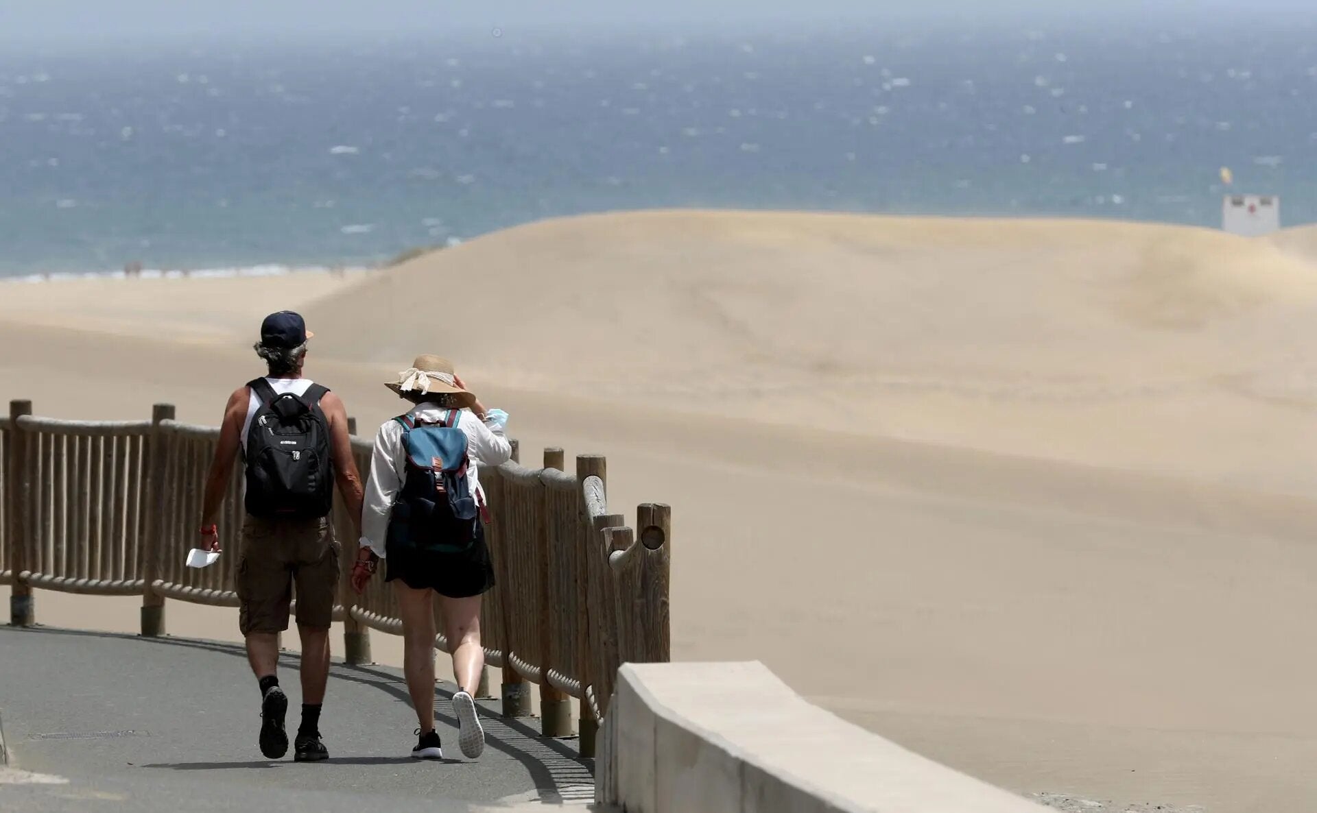 La Brújula de Canarias 23/04/2025 La Brújula de Canarias 23/04/2025